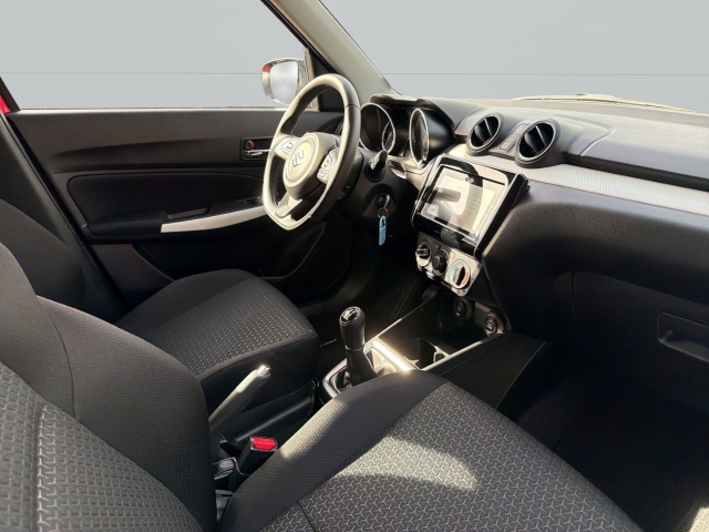 Foto 1 - Suzuki Swift 4x4 1.2 Dualjet Hybrid Allrad Comfort+LED+DAB+Sitzhzg+Ausparkassistent+Totwinkelassistent, andere (rot)