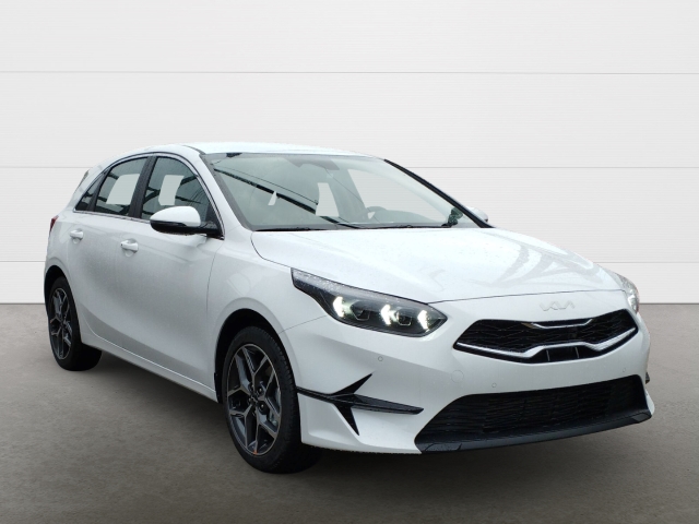 Foto 1 - Ceed 1.5T Spirit+TECHNIK-PAKET+NAVI+JBL+LED*SHZ+ digitales Cockpit Soundsystem JBL LED, (hw2) deluxe white m (weiss)