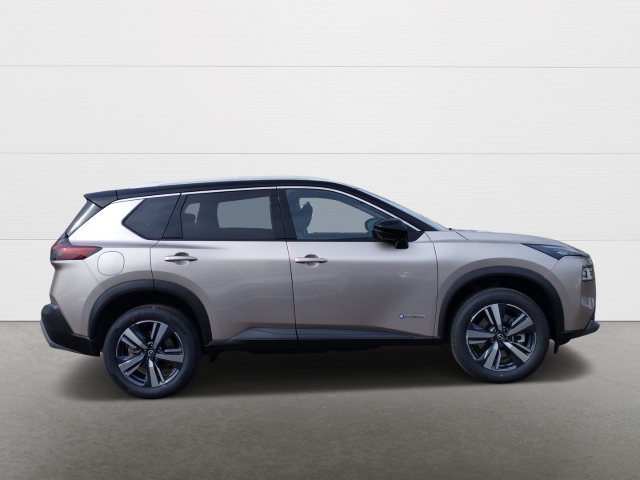 Foto 1 - X-Trail 1.5 e-Power VCT 4x2 N-Connecta Navi 360 Kamera LED, champagne silver/black (silber)