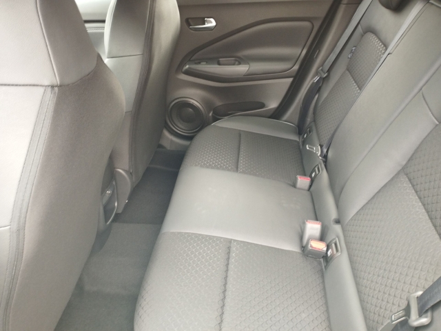 Foto 1 - Juke Hybrid 1,6 4AMT N-Connecta LED Apple CarPlay Android Auto, dark grey (grau)