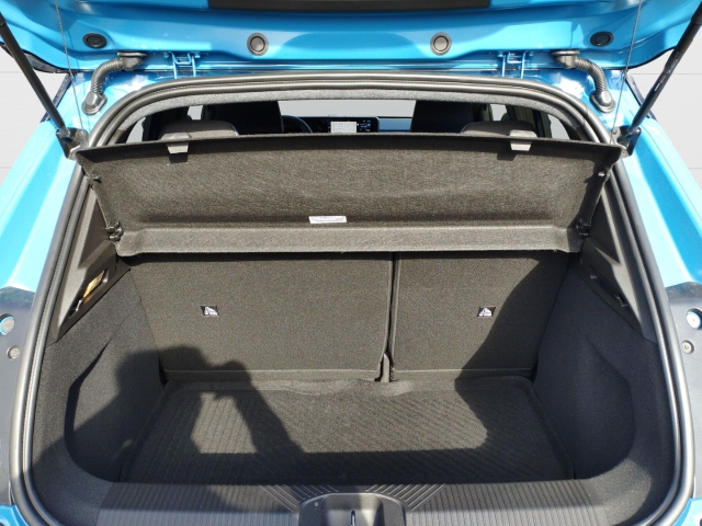 Foto 1 - Neuer Micra Evolve Navi Soundsystem HarmanKardon LED ACC ProPilot Klimaautom, blue/black (blau)