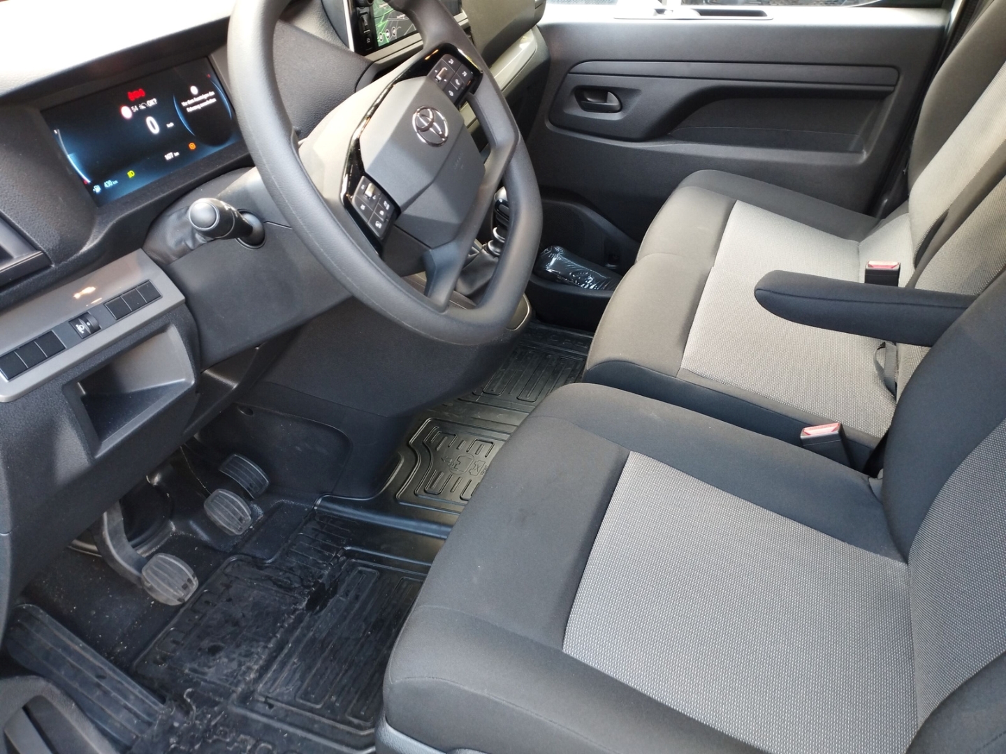 Foto 1 - Proace 1.5 Meister L1 Navi Apple CarPlay Android Auto Musikstreaming DAB Totwinkelassistent, icy white (weiss)