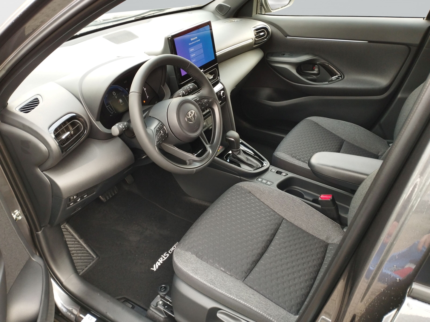 Foto 1 - Yaris Cross Hybrid 1.5l 4x2 Teamplayer Navi LED Apple CarPlay Android Auto Klimaautom, marlingrau metallic