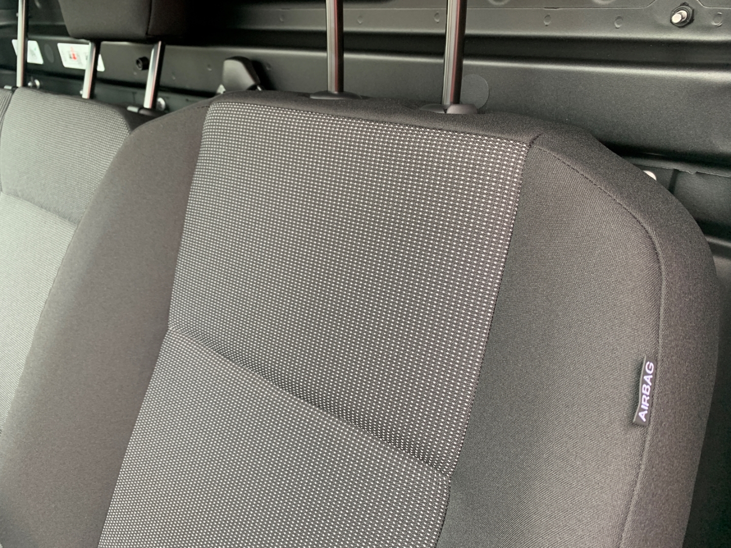 Foto 1 - Proace City L1 Meister 1,5 D-4D Navi Apple CarPlay Android Auto WLAN Musikstreaming, ice white (weiss)