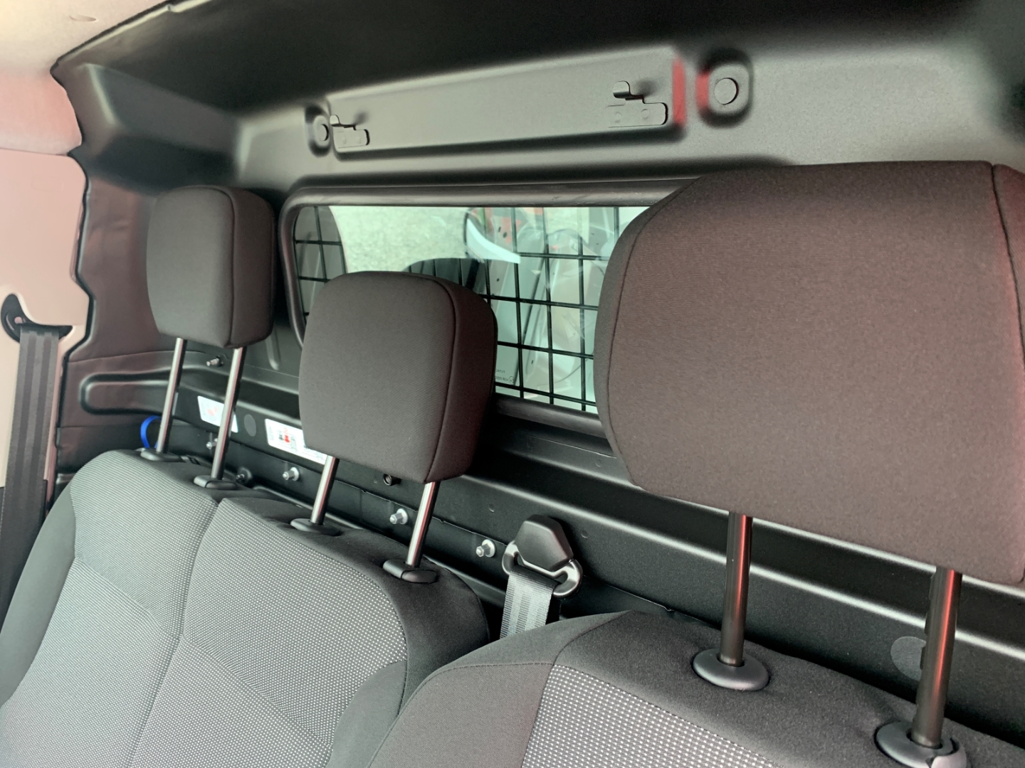 Foto 1 - Proace City L1 Meister 1,5 D-4D Navi Apple CarPlay Android Auto WLAN Musikstreaming, ice white (weiss)