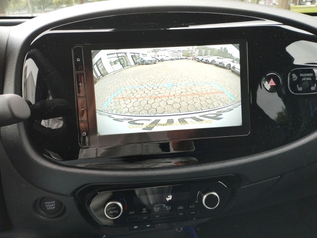 Foto 1 - Aygo X 1,0l Teamplayer+Sitzhzg+DAB+Rückfahrkamera+Spurhalteass., juniper blue (8y8)/ black mica (209) (blau)