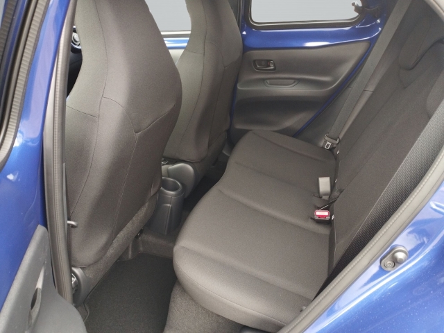 Foto 1 - Aygo X 1,0l Teamplayer+Sitzhzg+DAB+Rückfahrkamera+Spurhalteass., juniper blue (8y8)/ black mica (209) (blau)