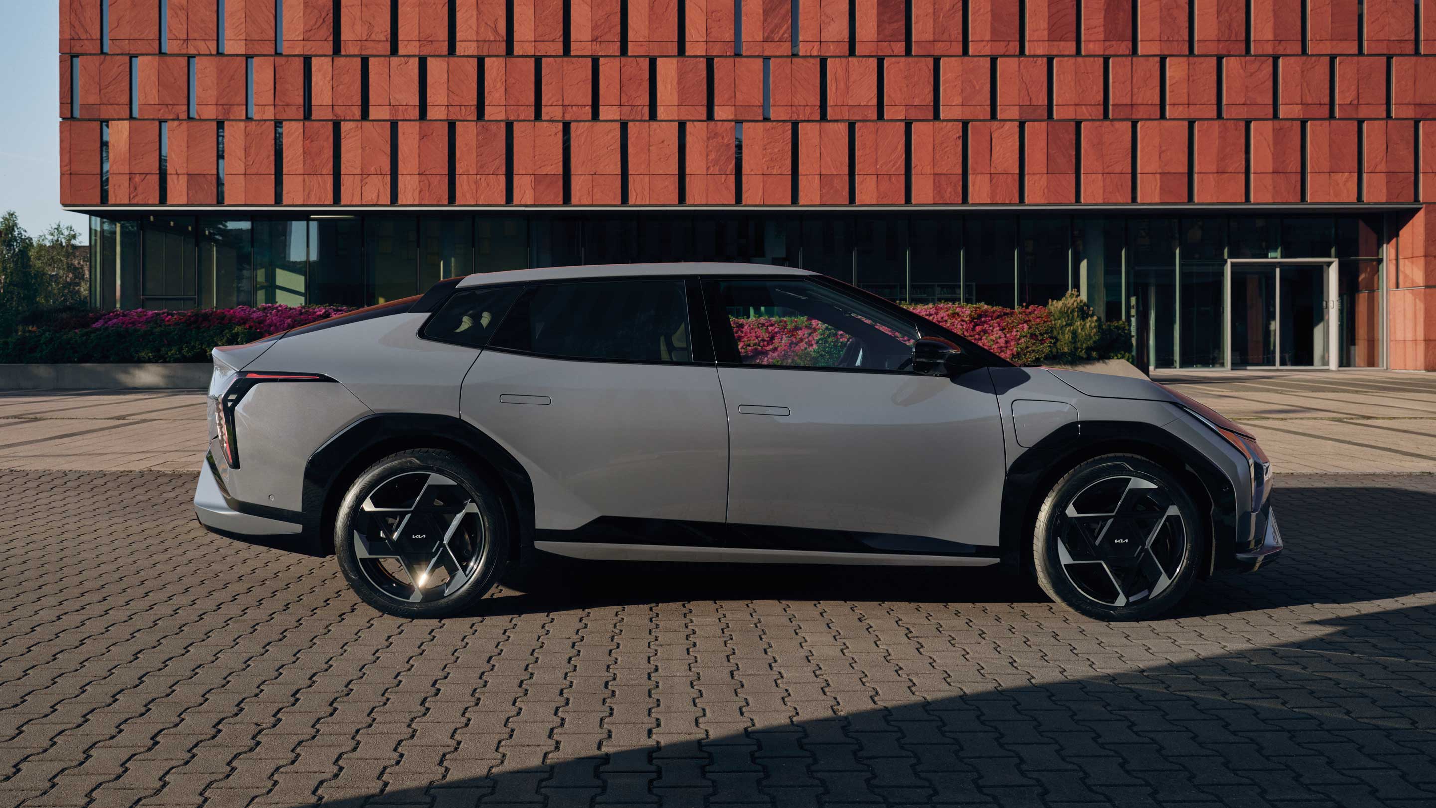 Kia EV4 Fastback Premiere 2b