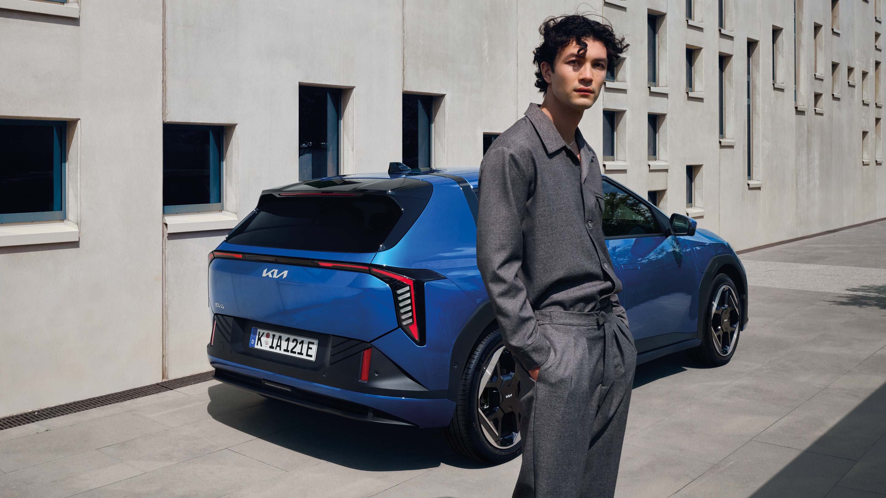 Kia EV4 Premiere 4a