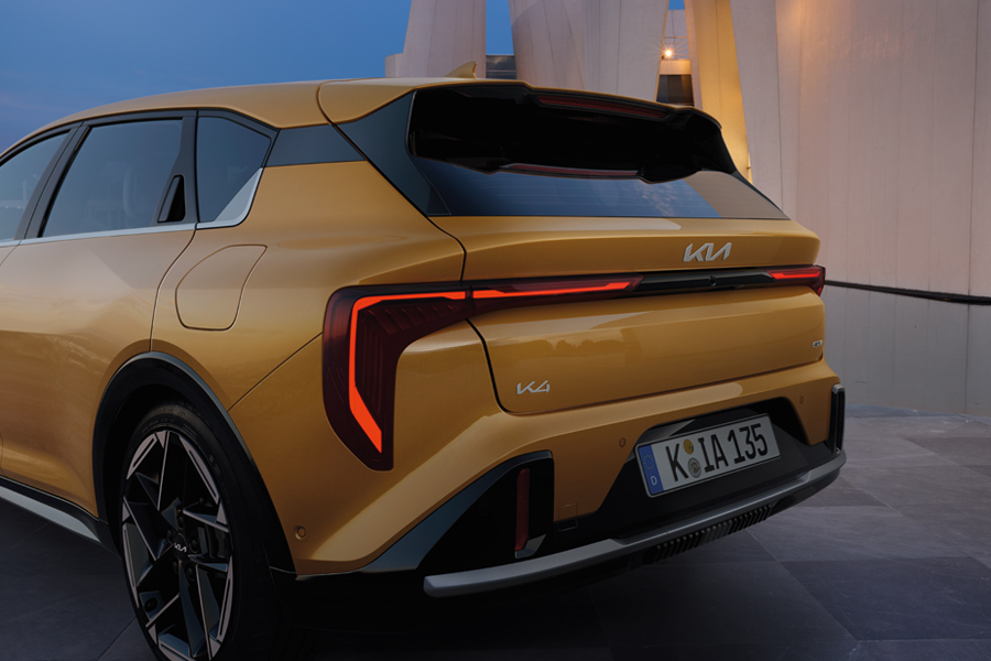 Kia EV4