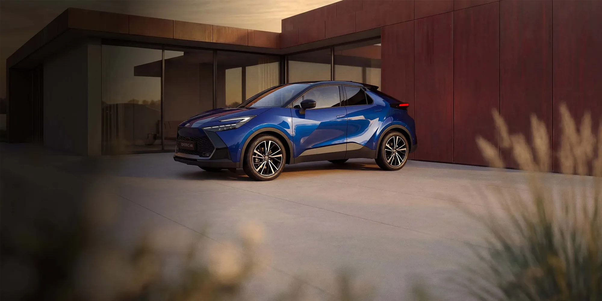 C-HR Cover