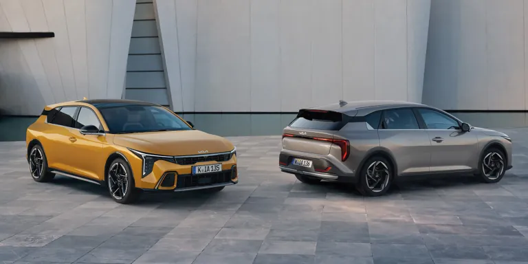 KIA K4